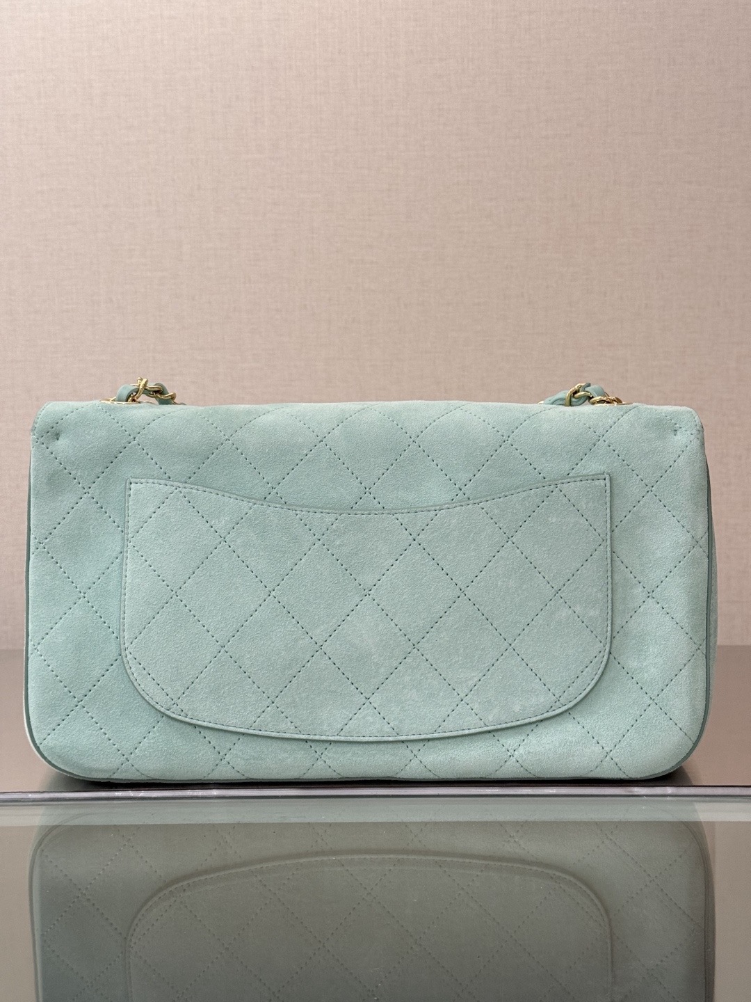 CHANEL Suede Calfskin Small Souplissimo Maxi Flap Green - image 3
