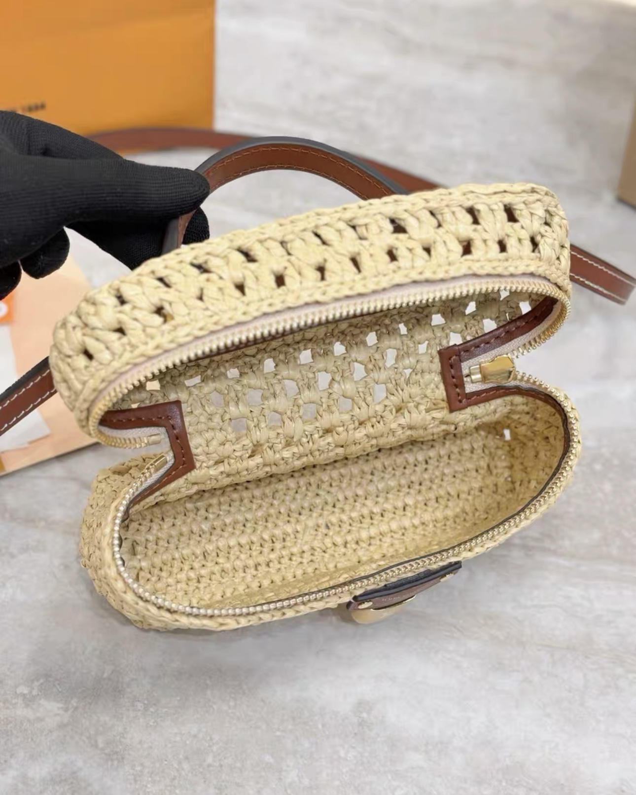 Vanity Chain Pouch-Raffia Collection - image 6