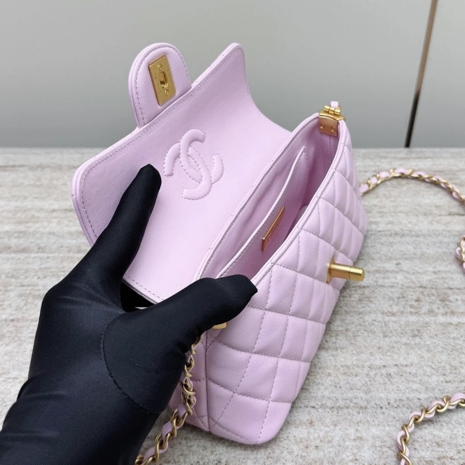 CHANEL 25P Kelly Handbag - image 6