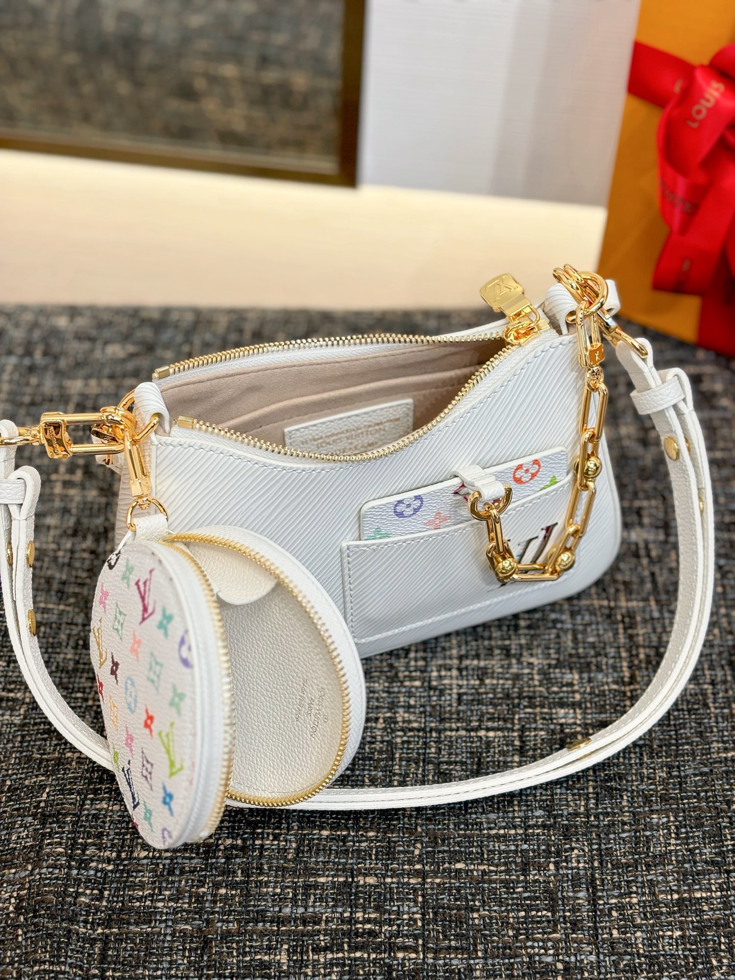 LV X TM MARELLINI M13100 - image 6