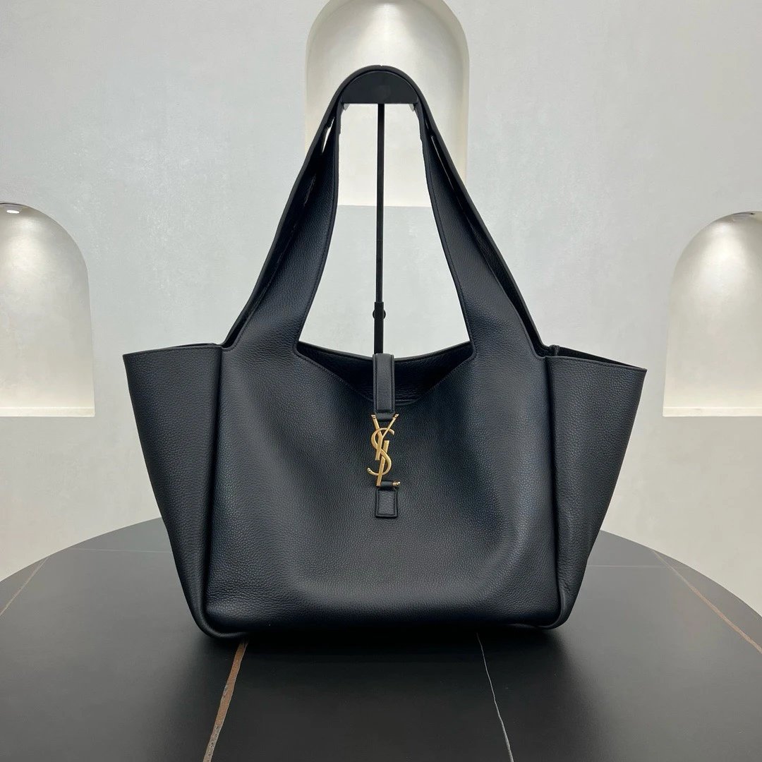 YSL Le5À7 Bea textured-leather tote bag - image 2