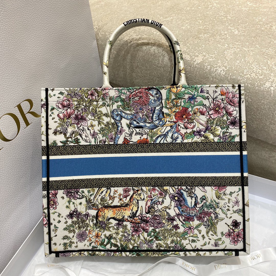 DIOR BookTote D-Constellation - image 4