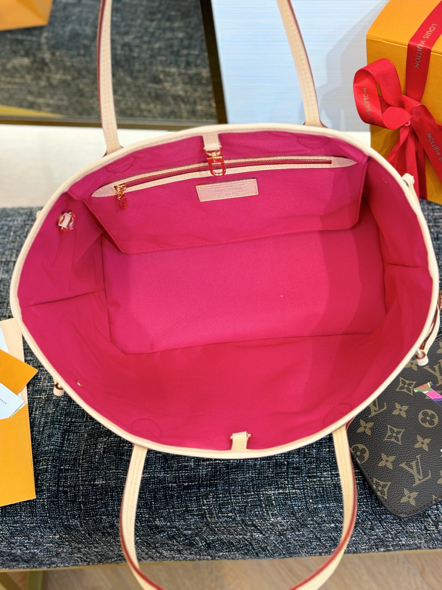 LV x TM Neverfull M13271 - image 7