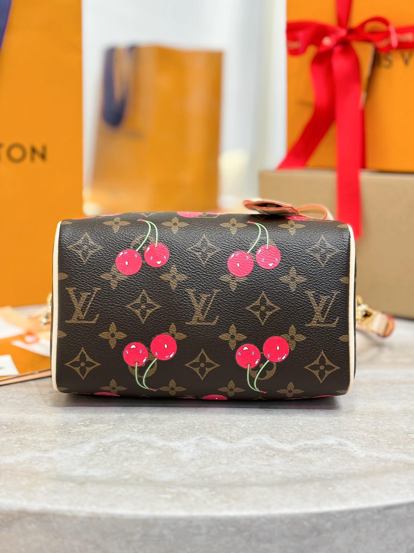 LV X TM Cherry Collection M13094 - image 5