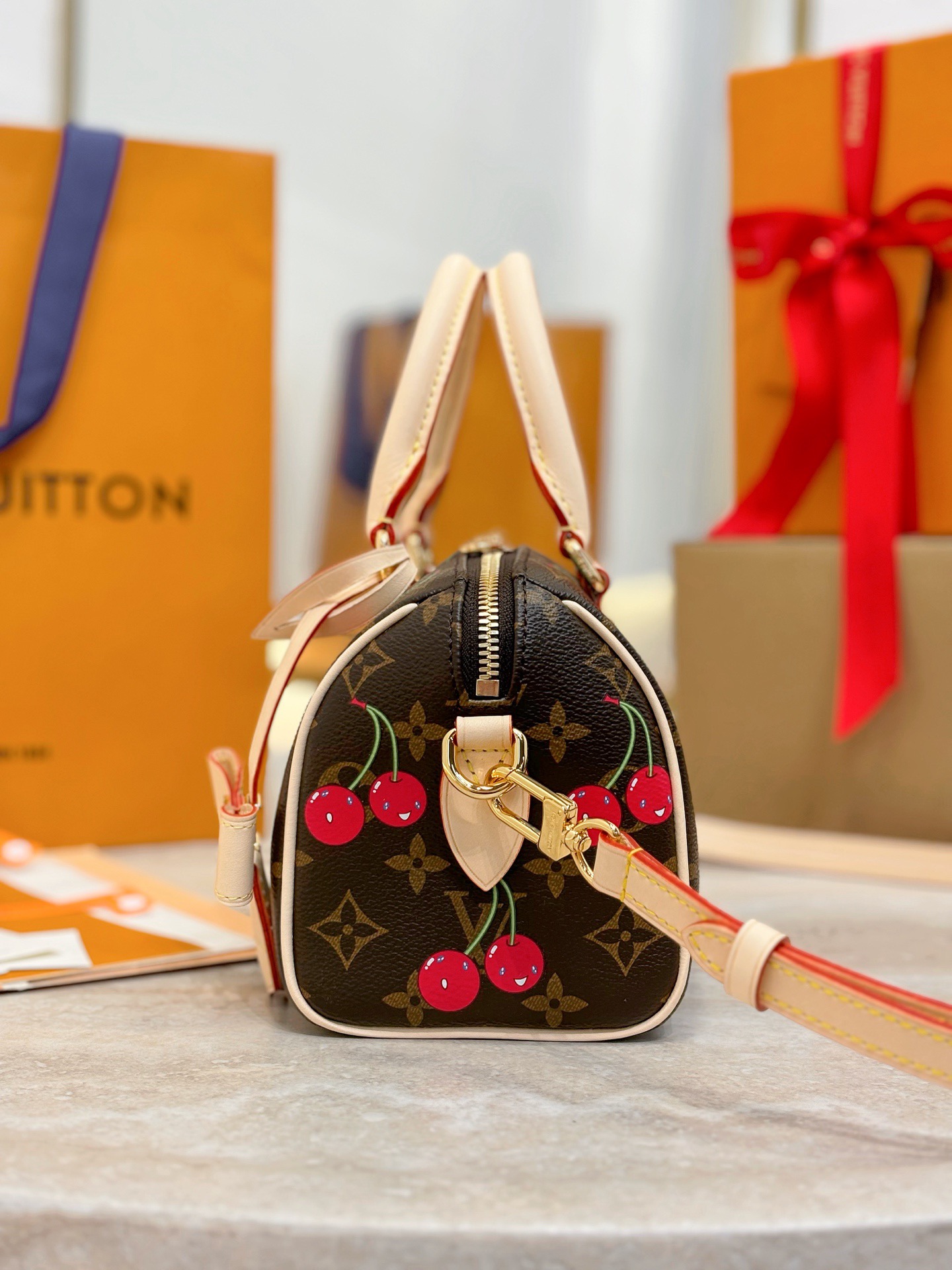 LV X TM Cherry Collection M13094 - image 3