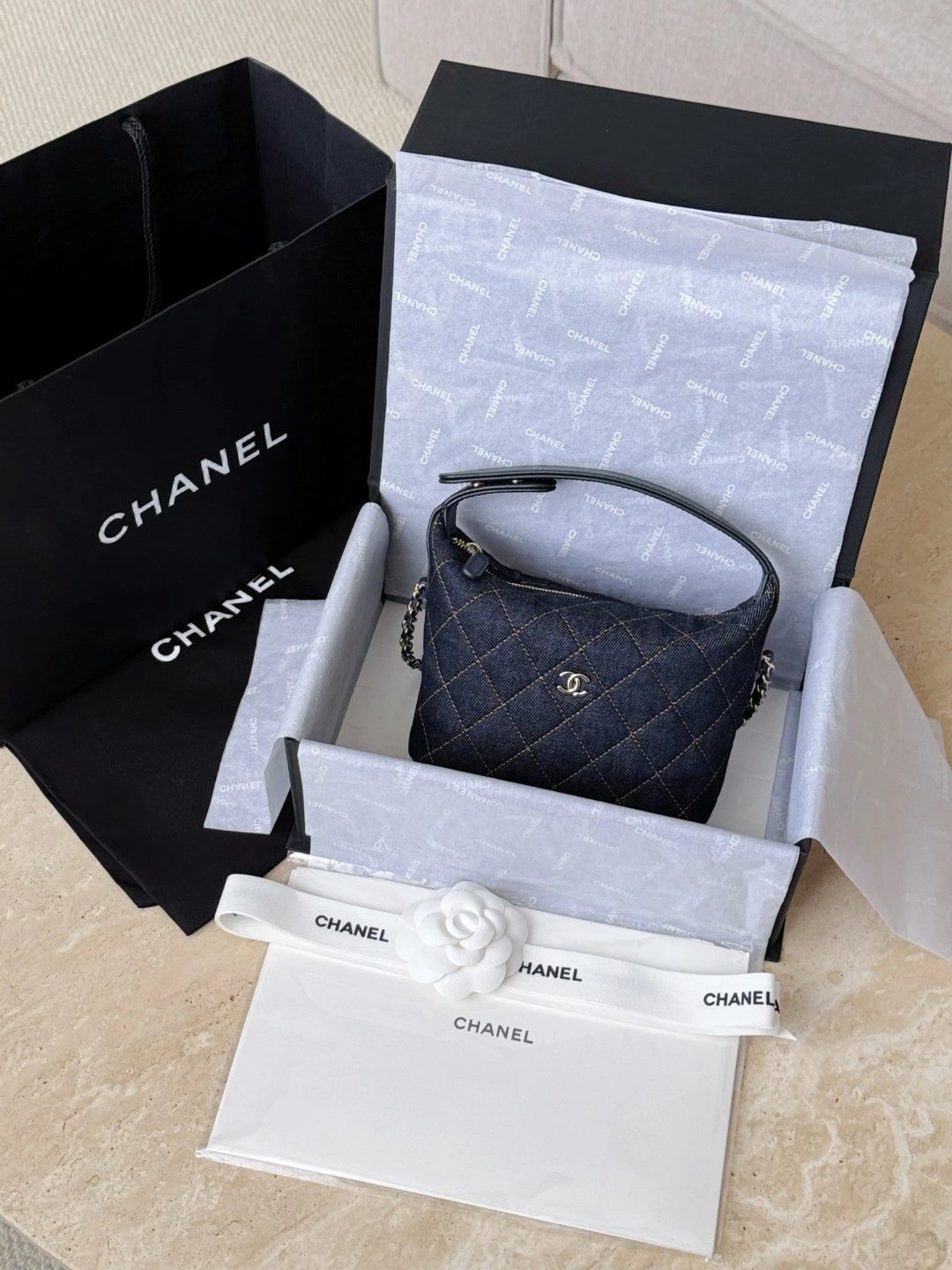 CHANEL Classic Clutch with Chain - image 8
