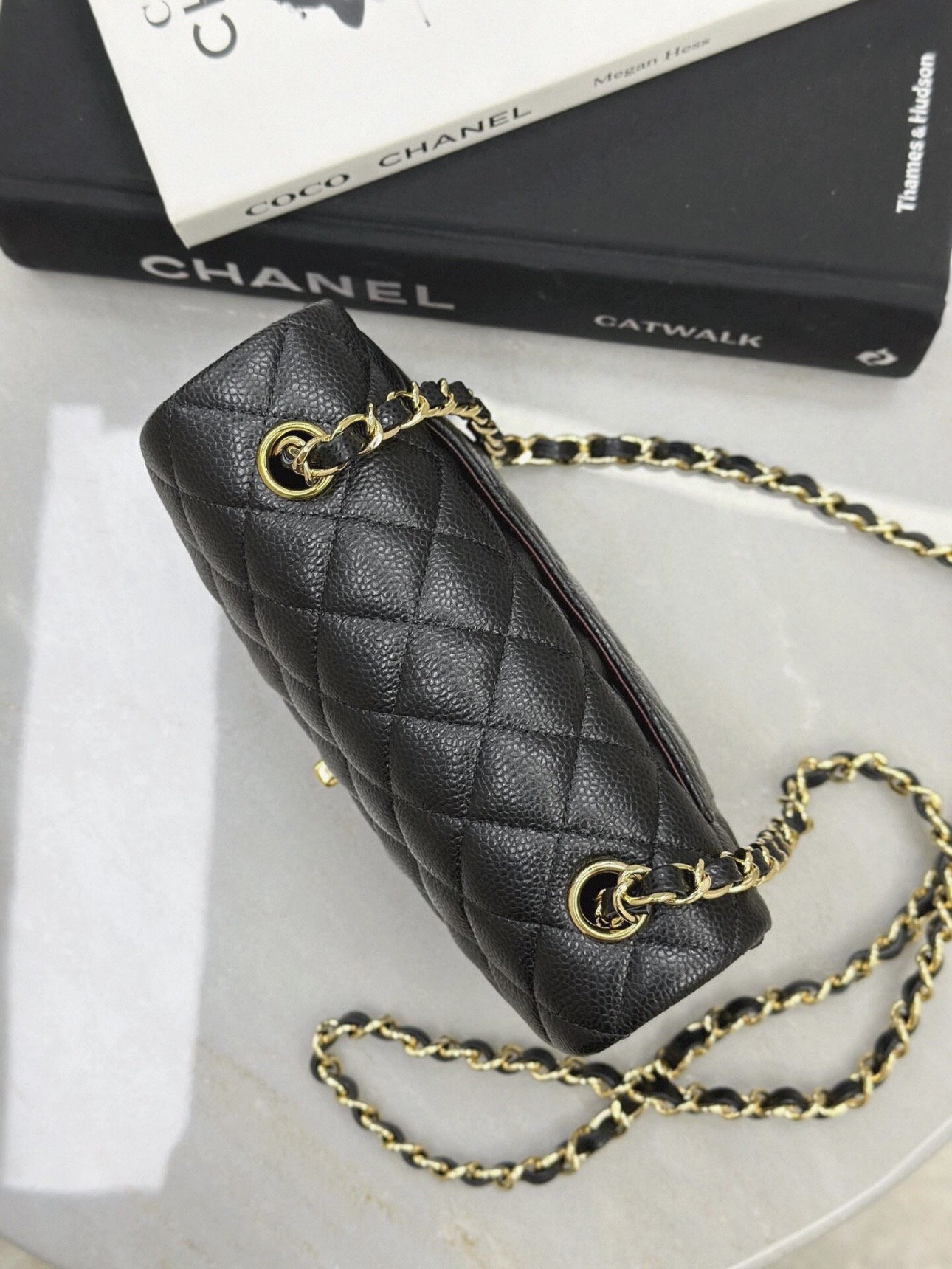 CHANEL MINI Classic Flap-20cm - image 6