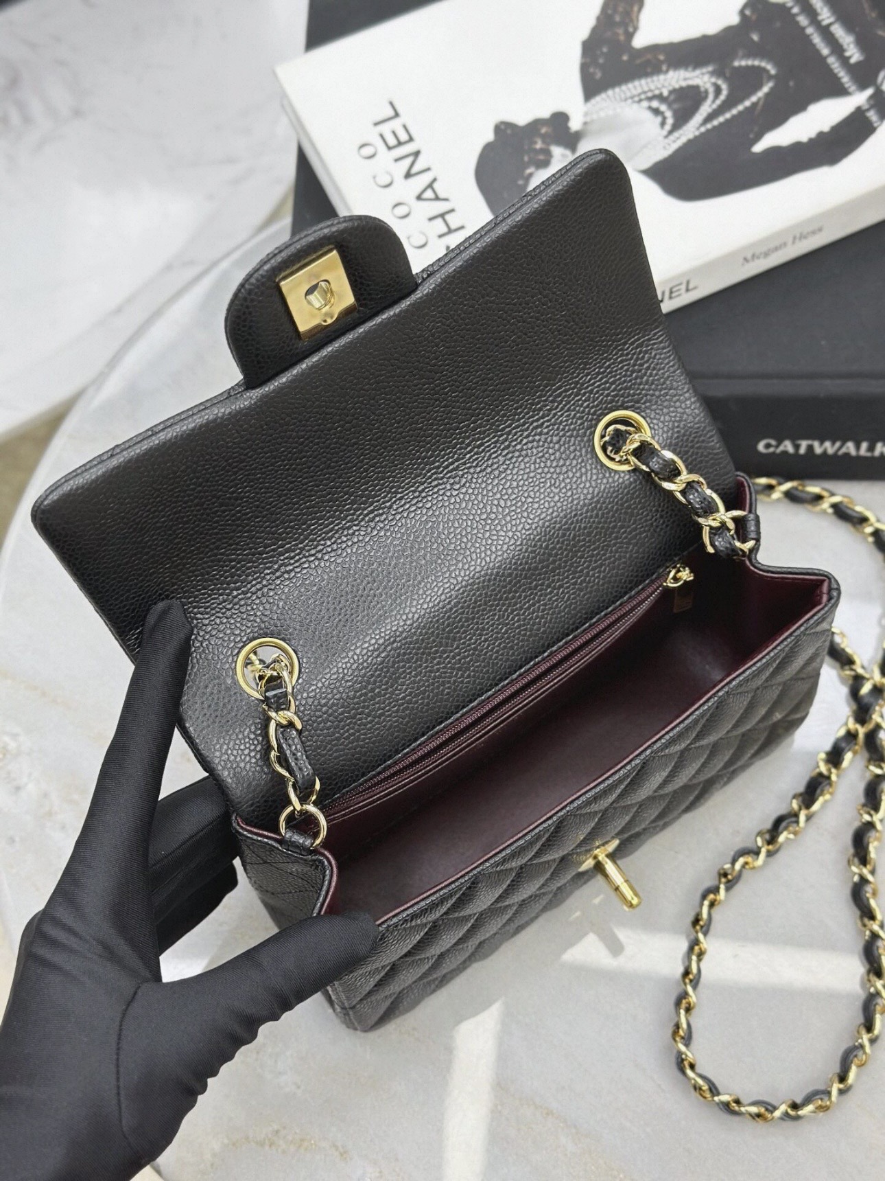 CHANEL MINI Classic Flap-20cm - image 7