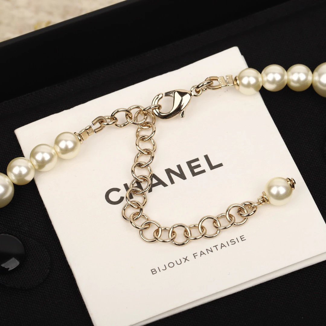 CHANEL 23A Star Pearl Rhinestone Double C Necklace - image 5