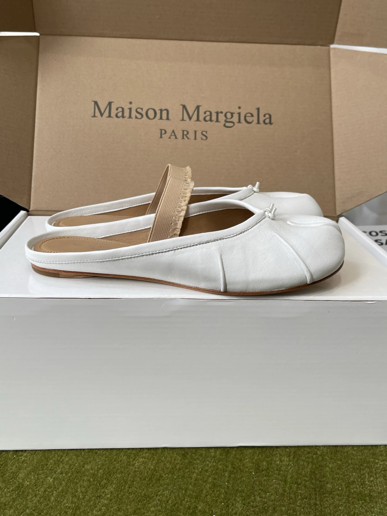 Maison Margiela Tabi ballerina mules - image 3