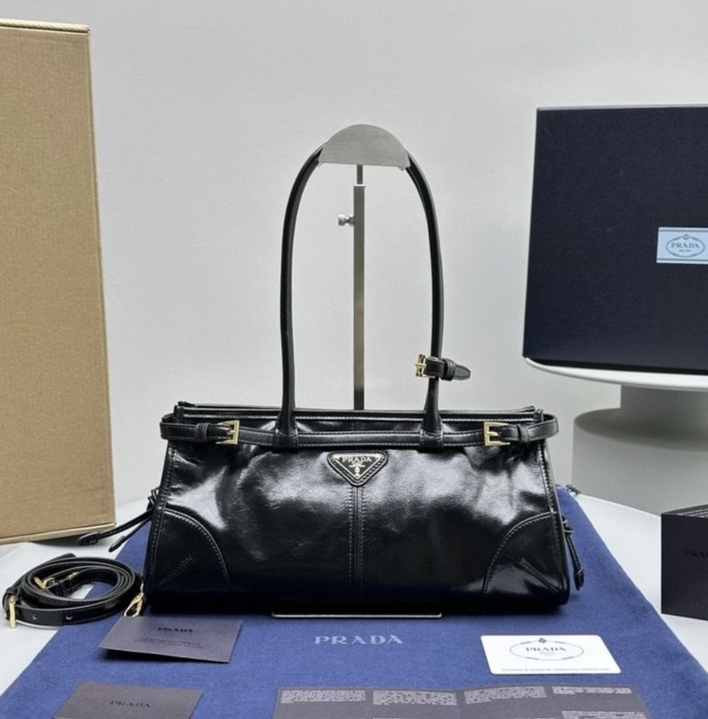 PRADA Bonnie medium leather handbag - image 2
