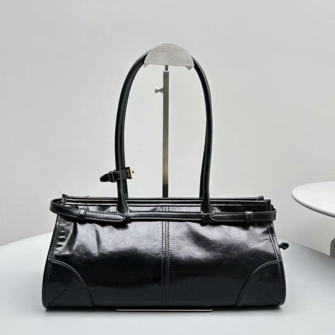 PRADA Bonnie medium leather handbag - image 4