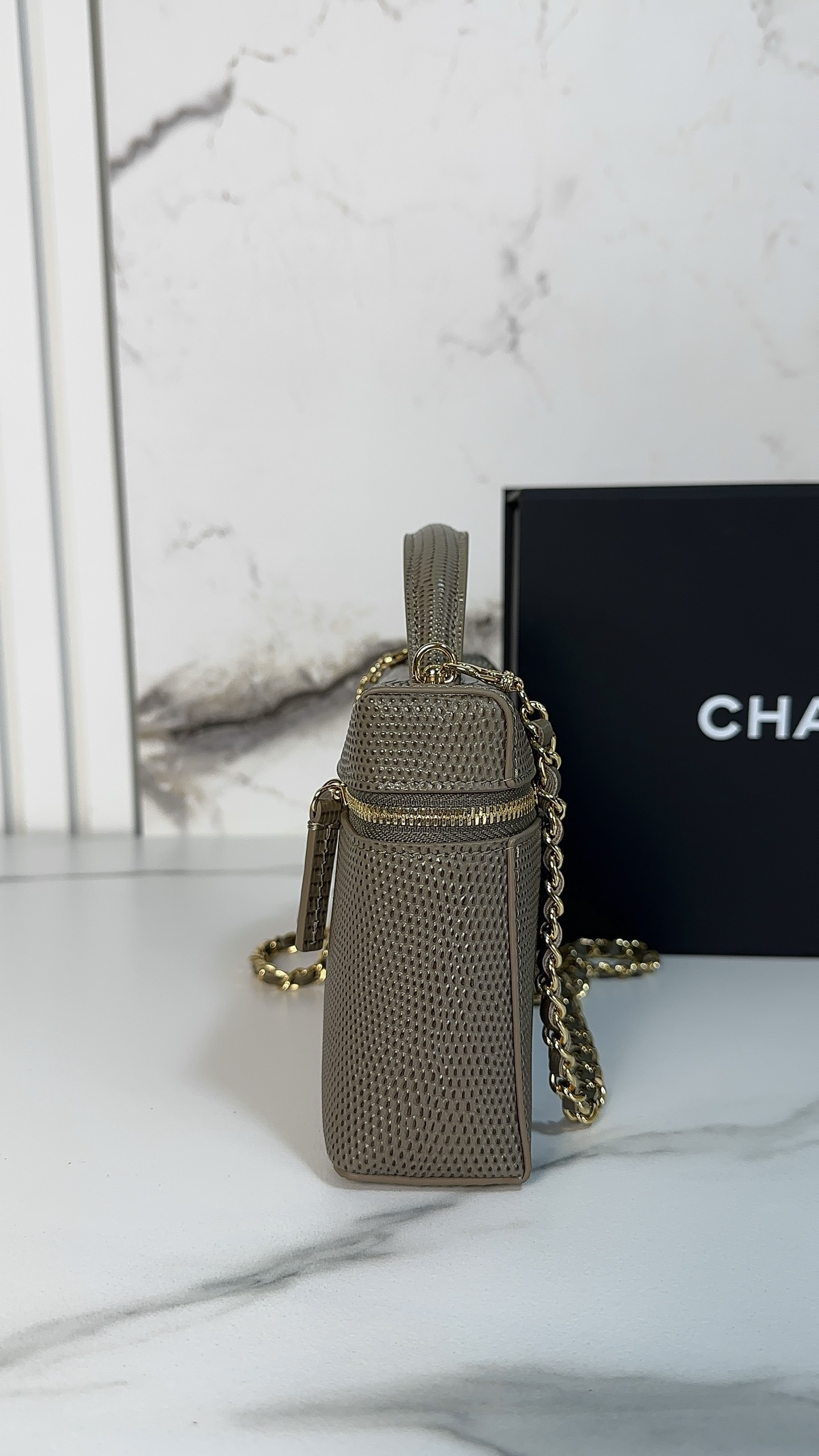 CHANEL Vanity Bag with Chain Dark Khaki Lizard Embossed Calfskin - image 4