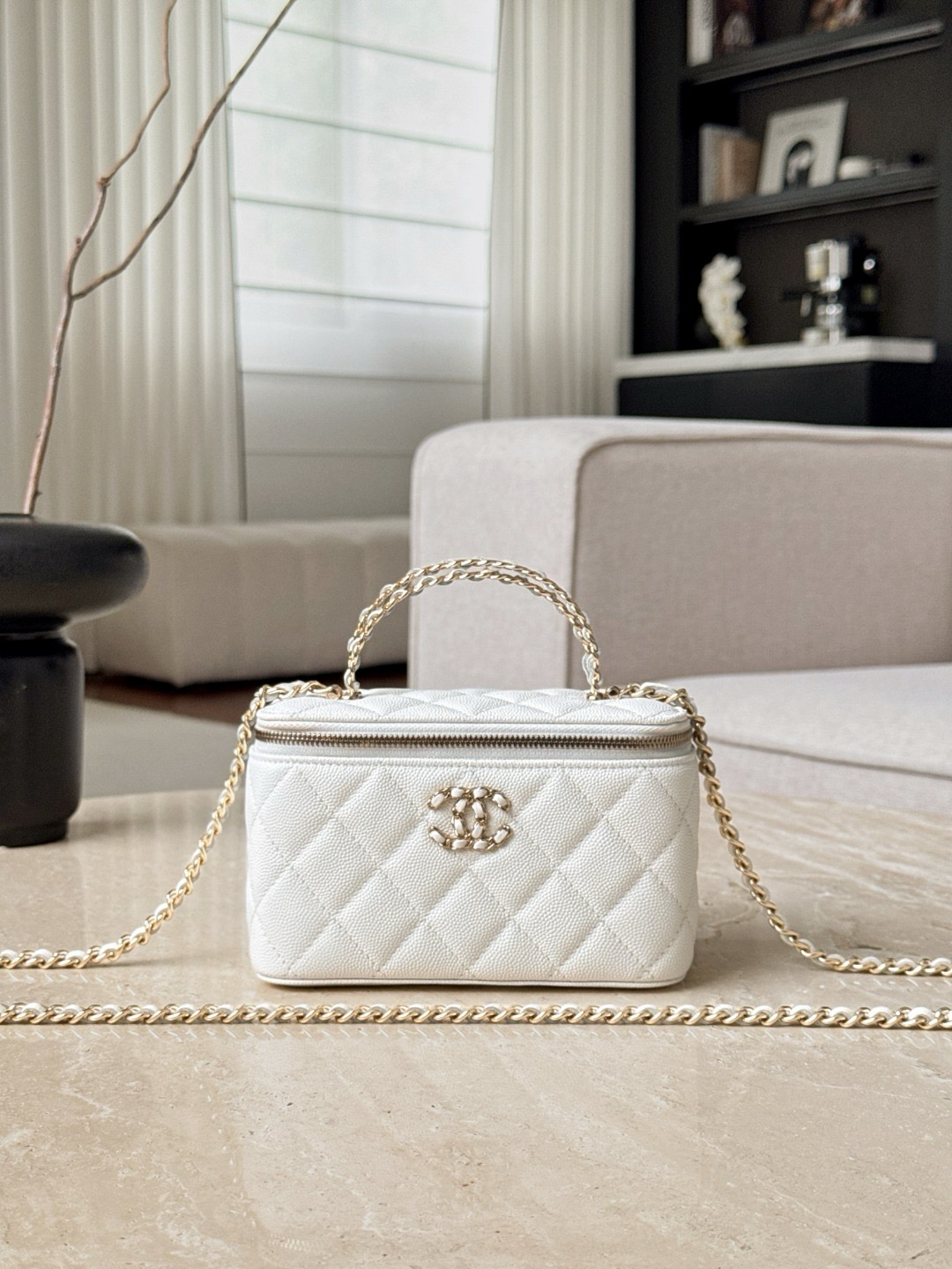 CHANEL 26S Long Vanity With Chain Grained Shiny Calfskin - image 2