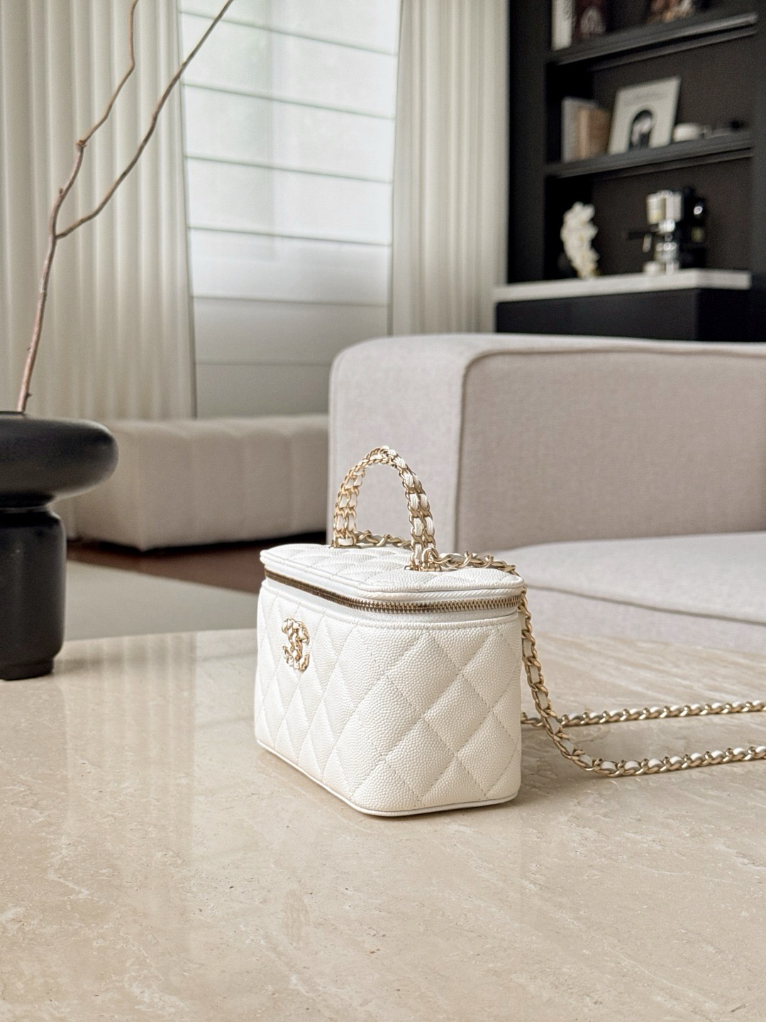CHANEL 26S Long Vanity With Chain Grained Shiny Calfskin - image 4