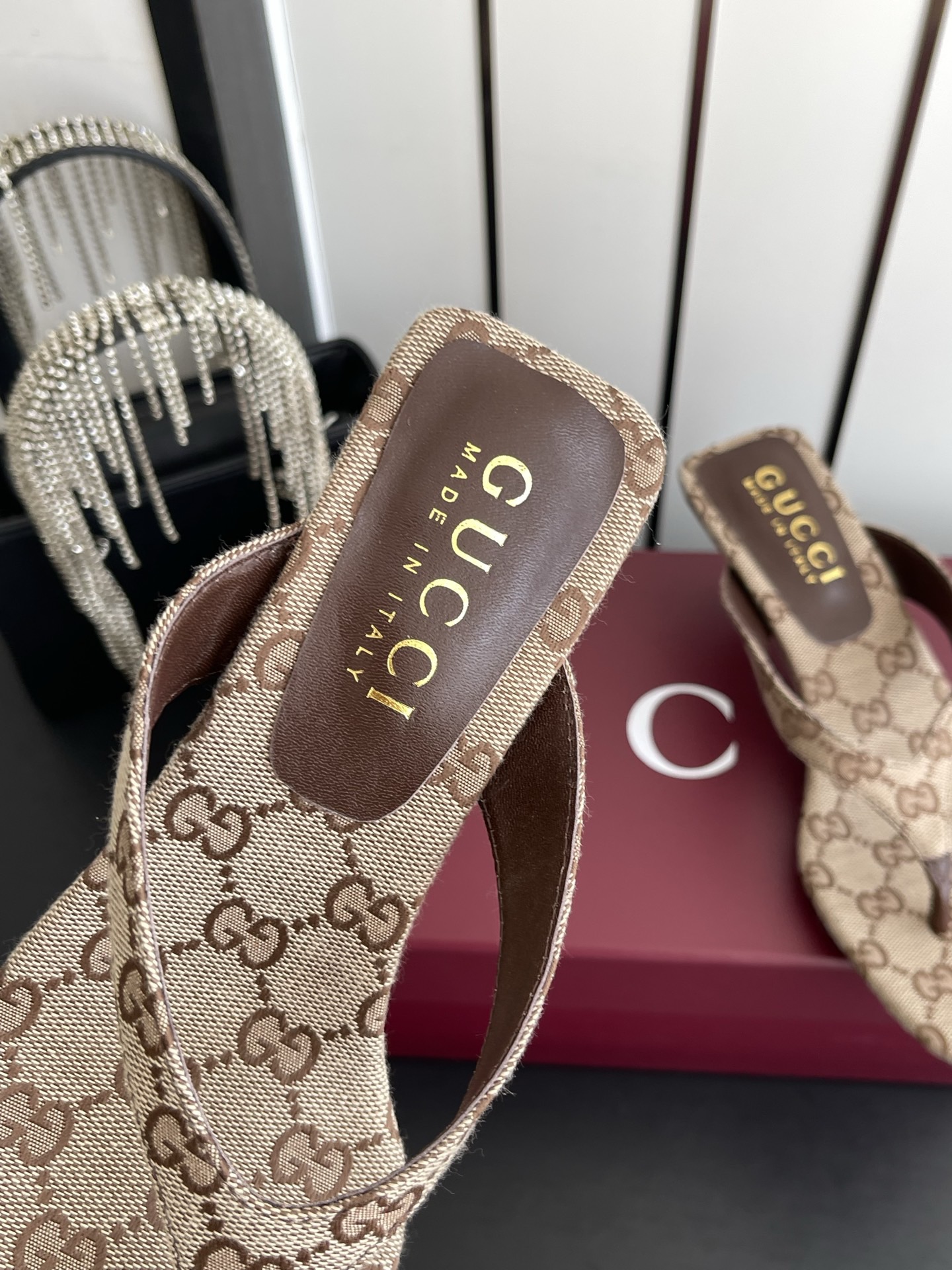 GUCCI Vuttoria thong in sand and brown GG canvas - image 8
