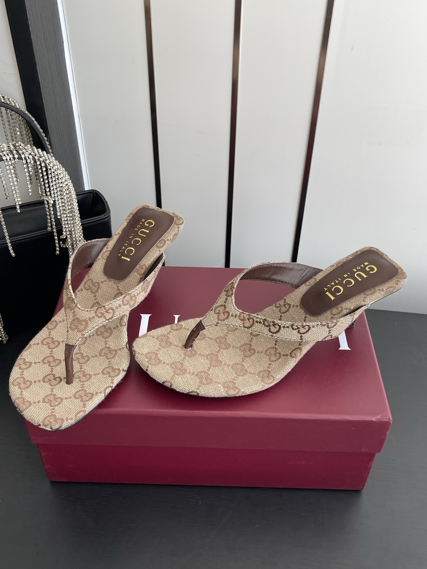 GUCCI Vuttoria thong in sand and brown GG canvas - image 4