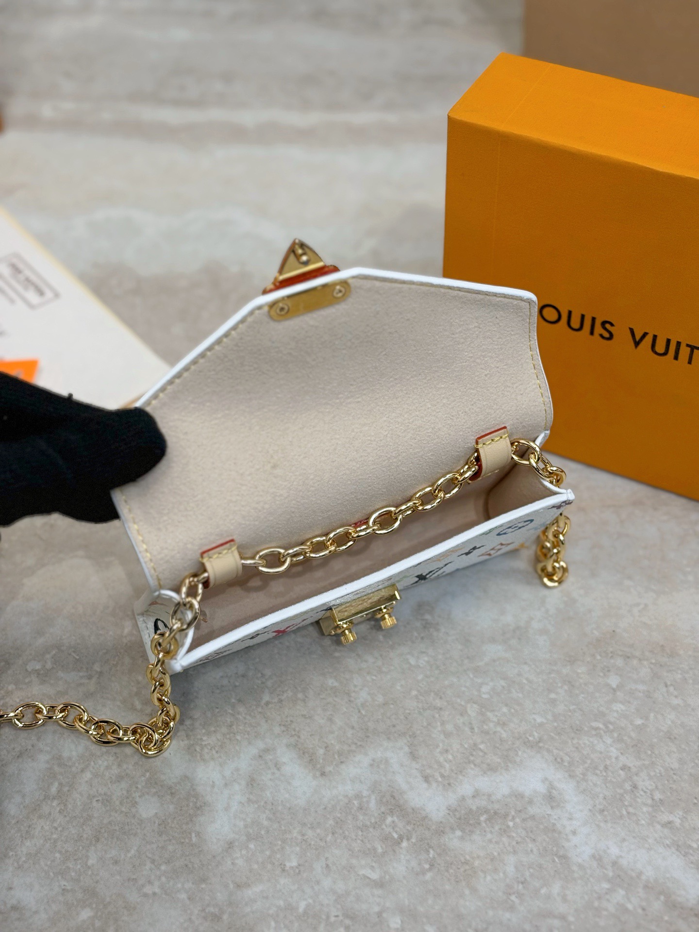 LV x TM Pouch Metis Belt – Accessories - image 6
