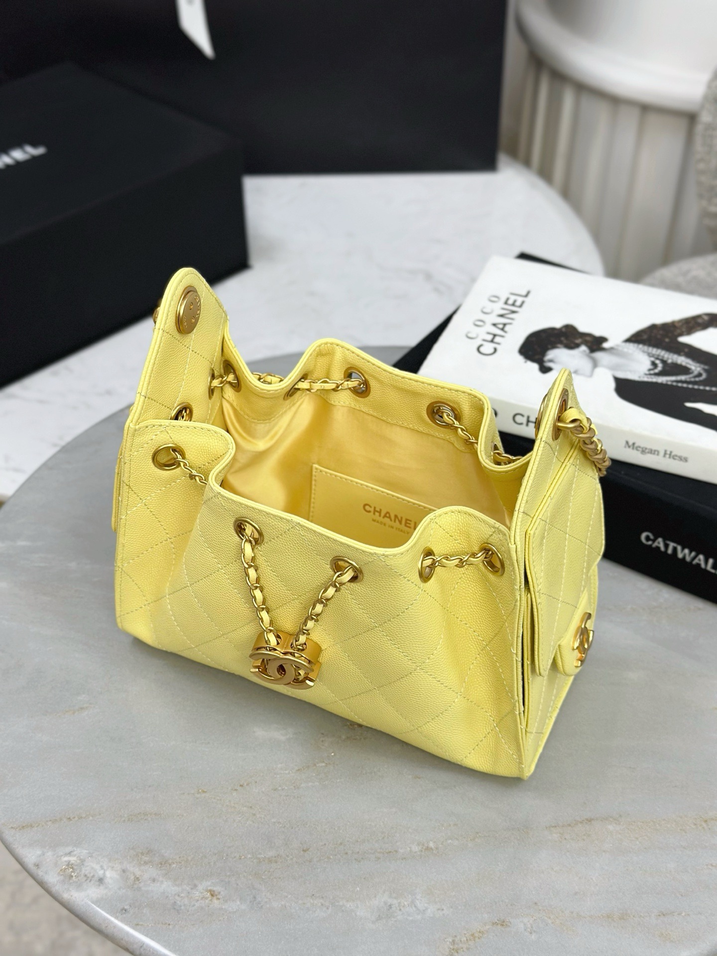 CHANEL 25 mini handbag Grained calfskin - image 6