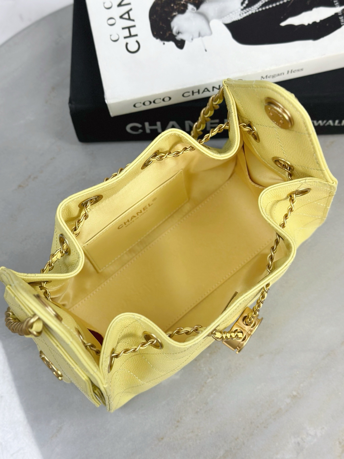 CHANEL 25 mini handbag Grained calfskin - image 7