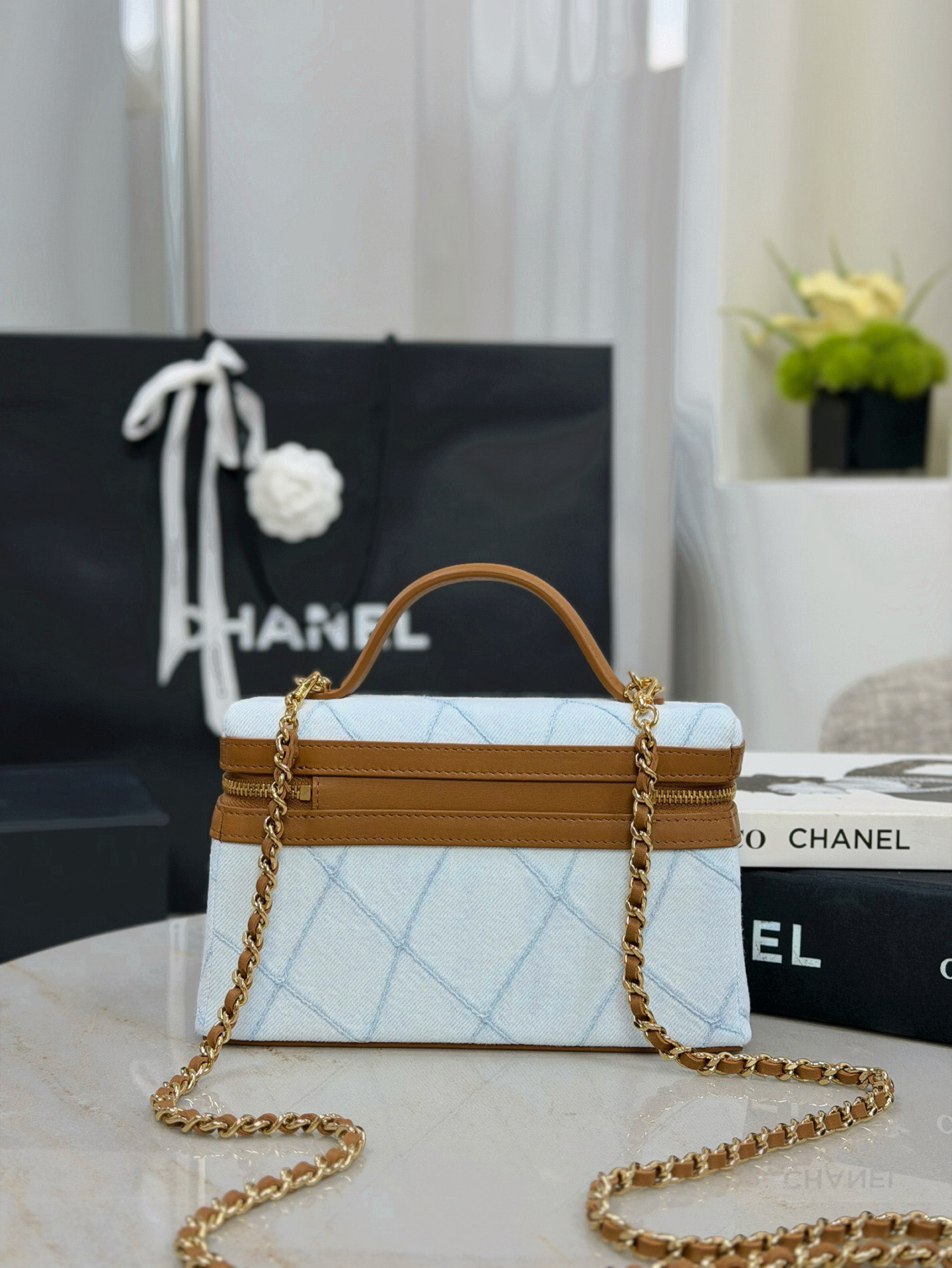 CHANEL Washed Denim Calfskin Vanity Case With Chain Blue Brown - image 3
