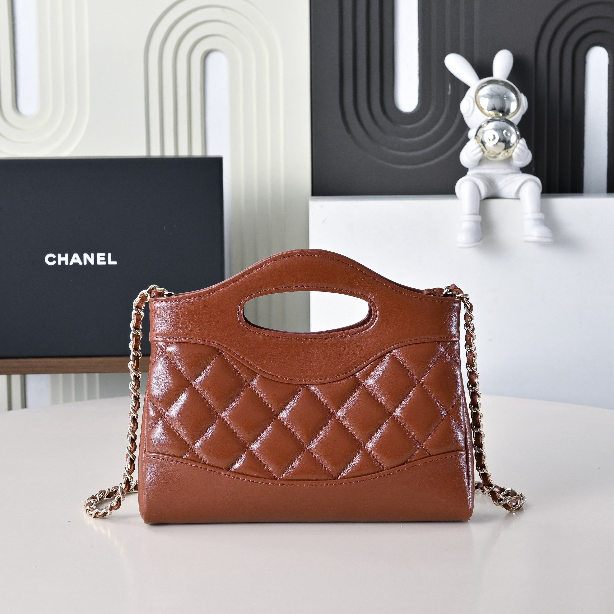 CHANEL 31 MINI SHOPPING BAG - image 3