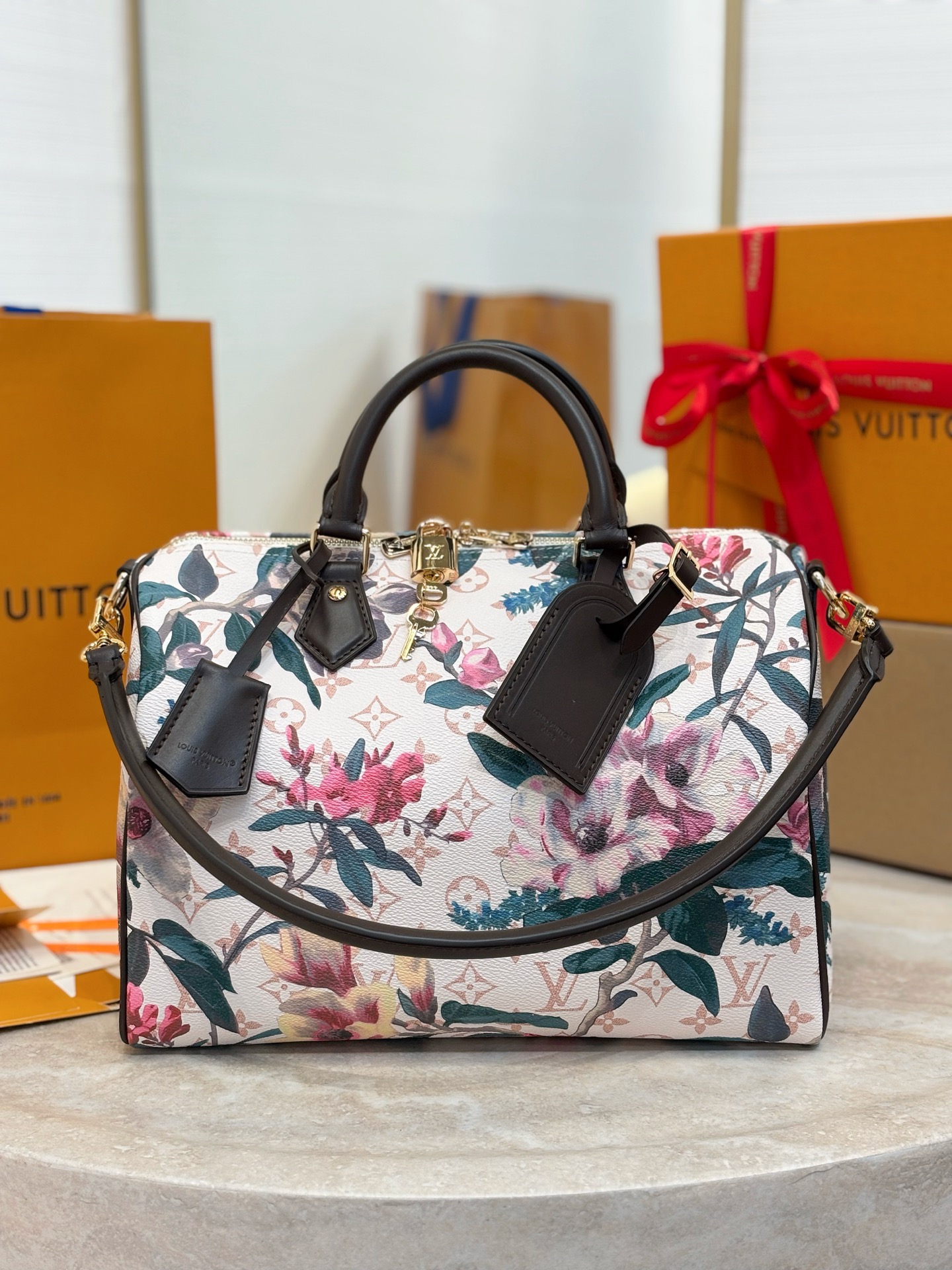 LV Speedy Soft 30 M29066 - image 2