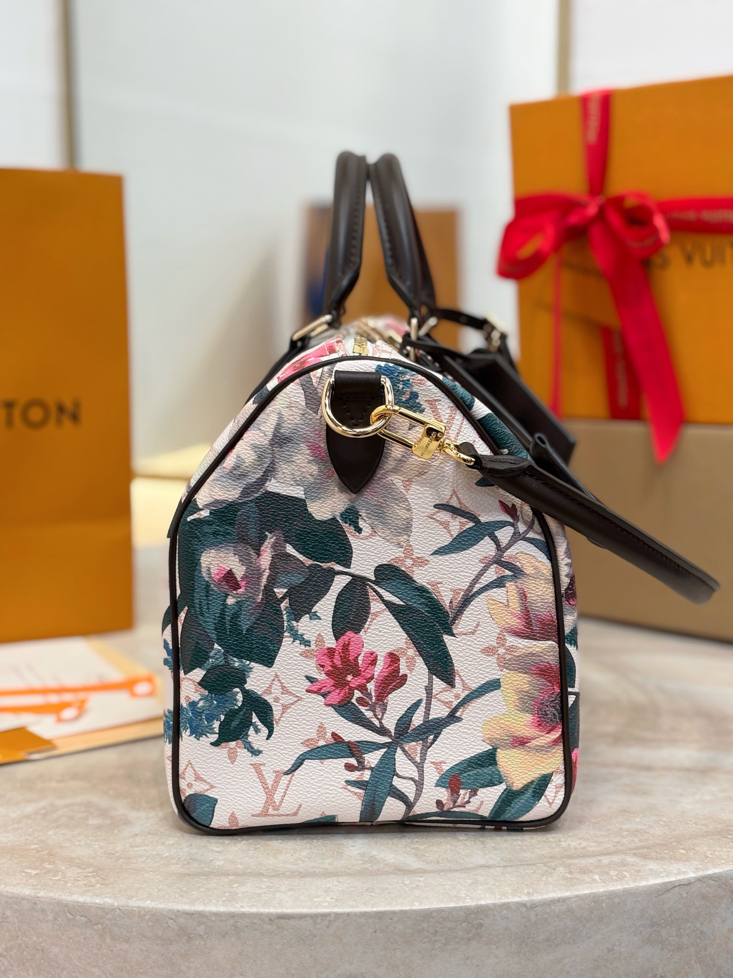 LV Speedy Soft 30 M29066 - image 4