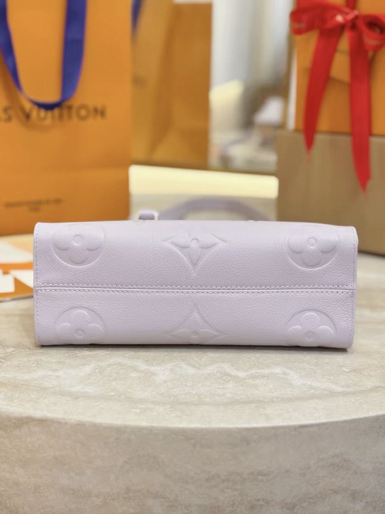 LV Dreamy Purple Collection - image 5