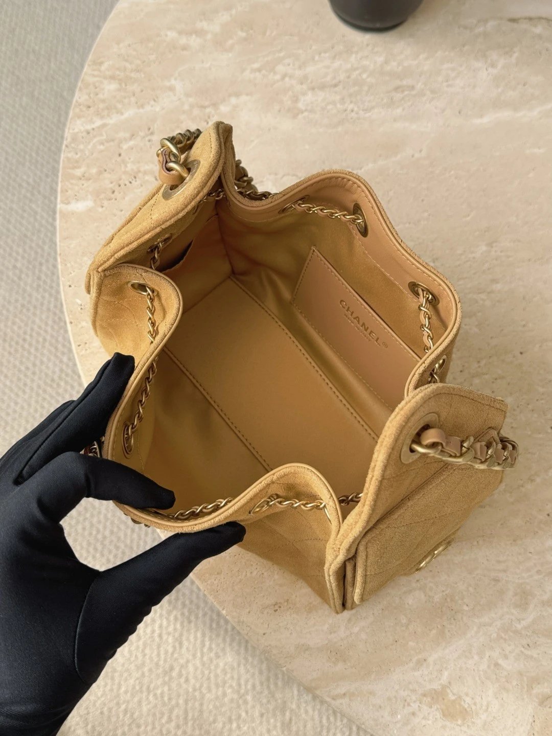 CHANEL 25 Hobo Bag Suede-Ginger Yellow - image 6