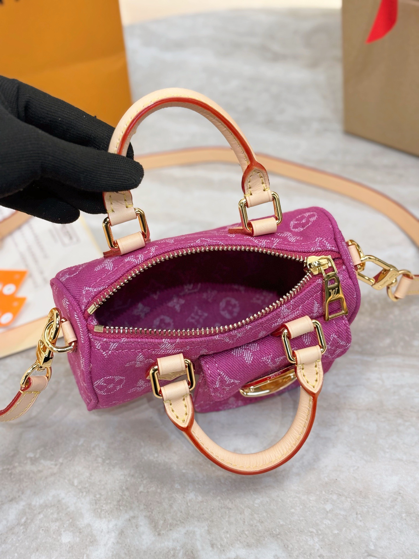 LV Nano Speedy M27603 - image 6
