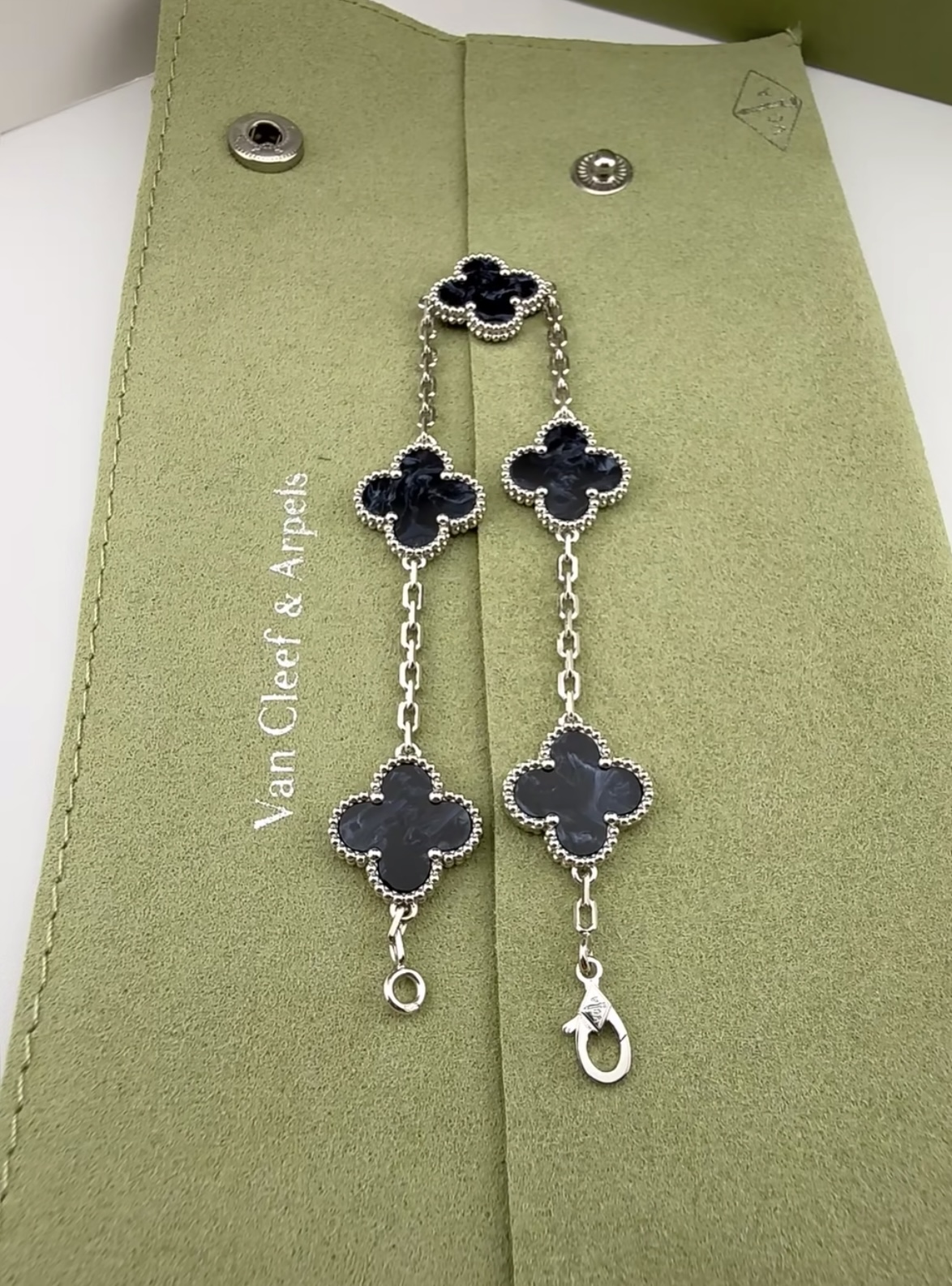 VCA Vintage Alhambra pendant-Peter Stone - image 2