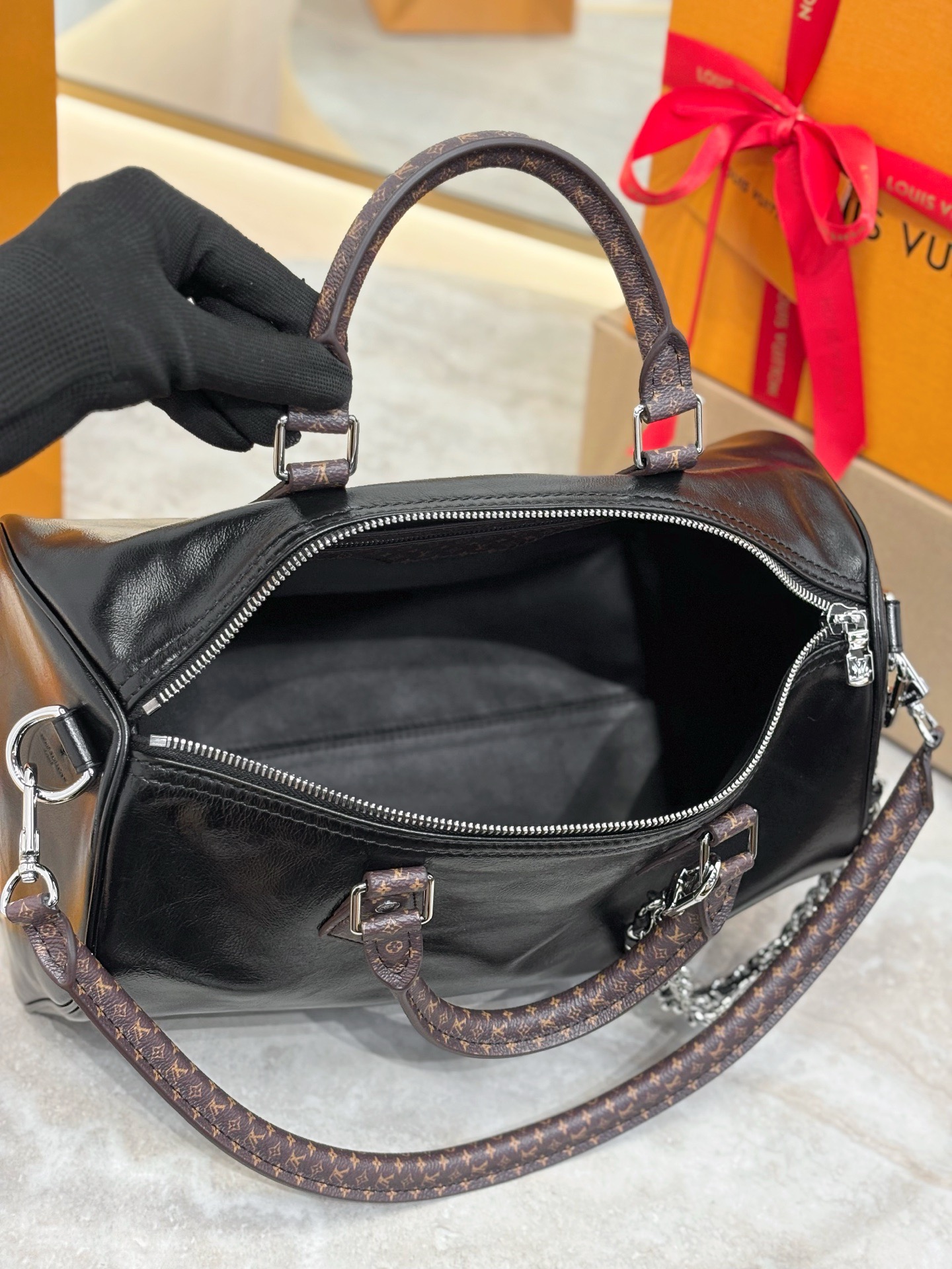 LV Speedy Soft 30 Vibe M29419 - image 6