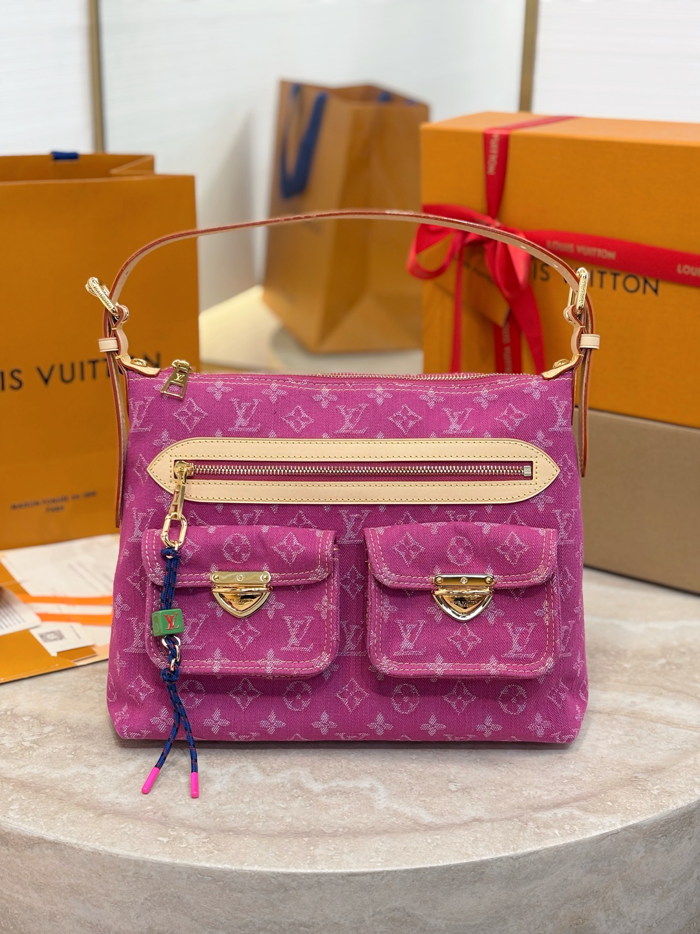 LV Baggy M28266 - image 2