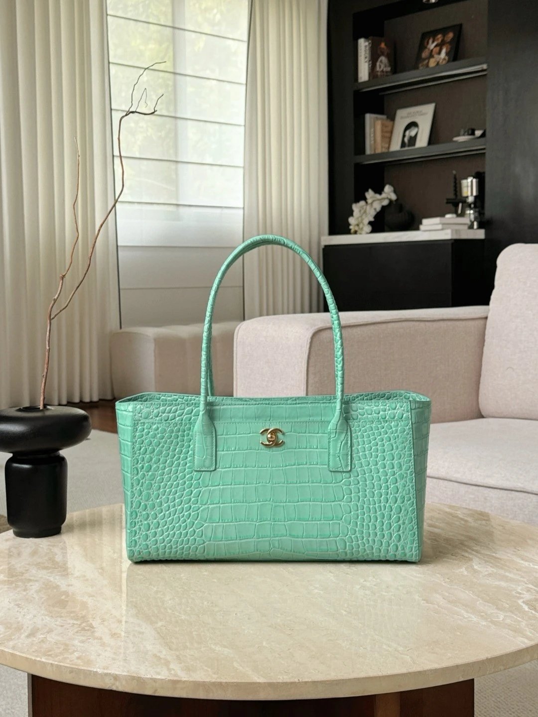 CHANEL Small Shopping Bag Green Crocodile embossed calfskin - image 2