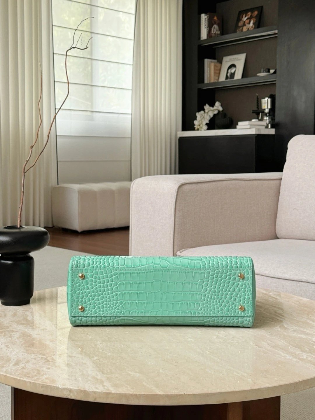 CHANEL Small Shopping Bag Green Crocodile embossed calfskin - image 5