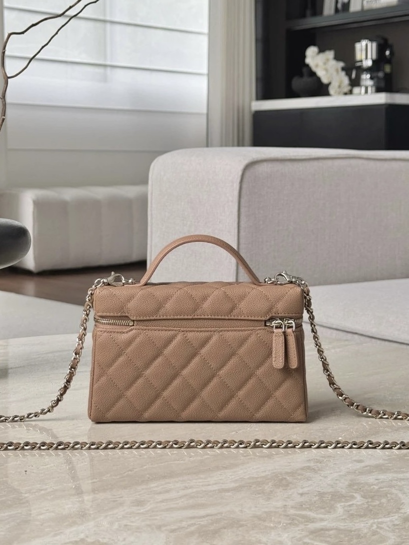 CHANEL 25P Vanity with chain – Grained calfskin - image 3