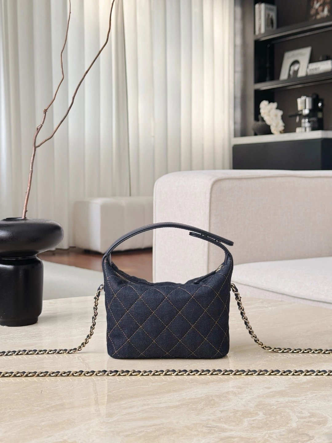 CHANEL Classic Clutch with Chain - image 3