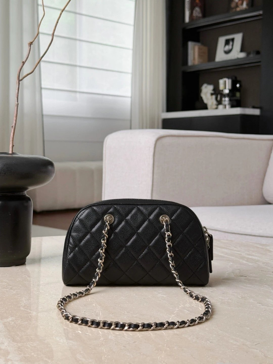 Chanel Clutch with chain Grained shiny calfskin - image 3