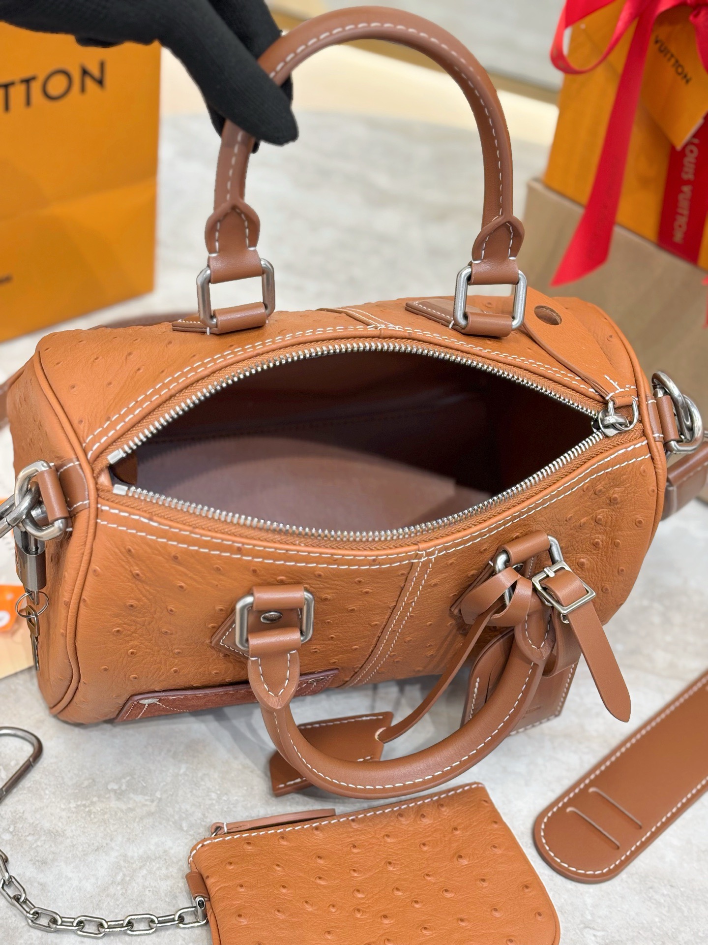 LV X Nigo Speedy P9 M89119 - image 6