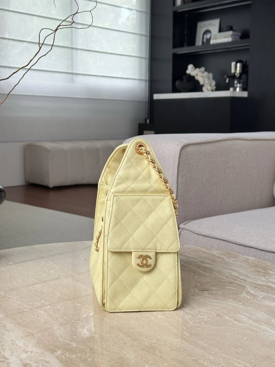 CHANEL 25C Hobo Bag Caviar leather In Chick Yellow - image 3