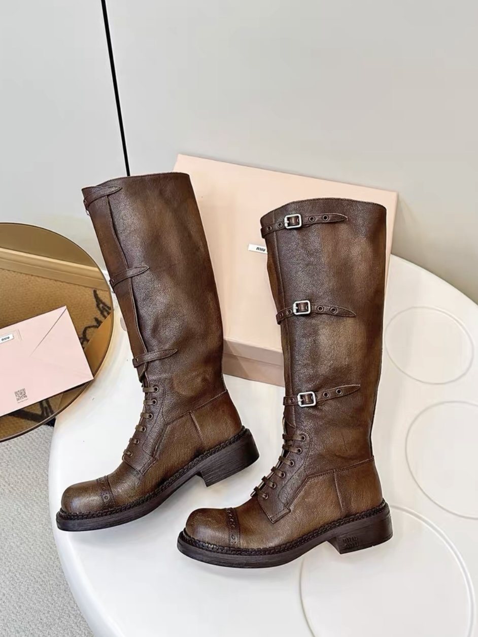 MIUMIU ace-up leather boots - image 2