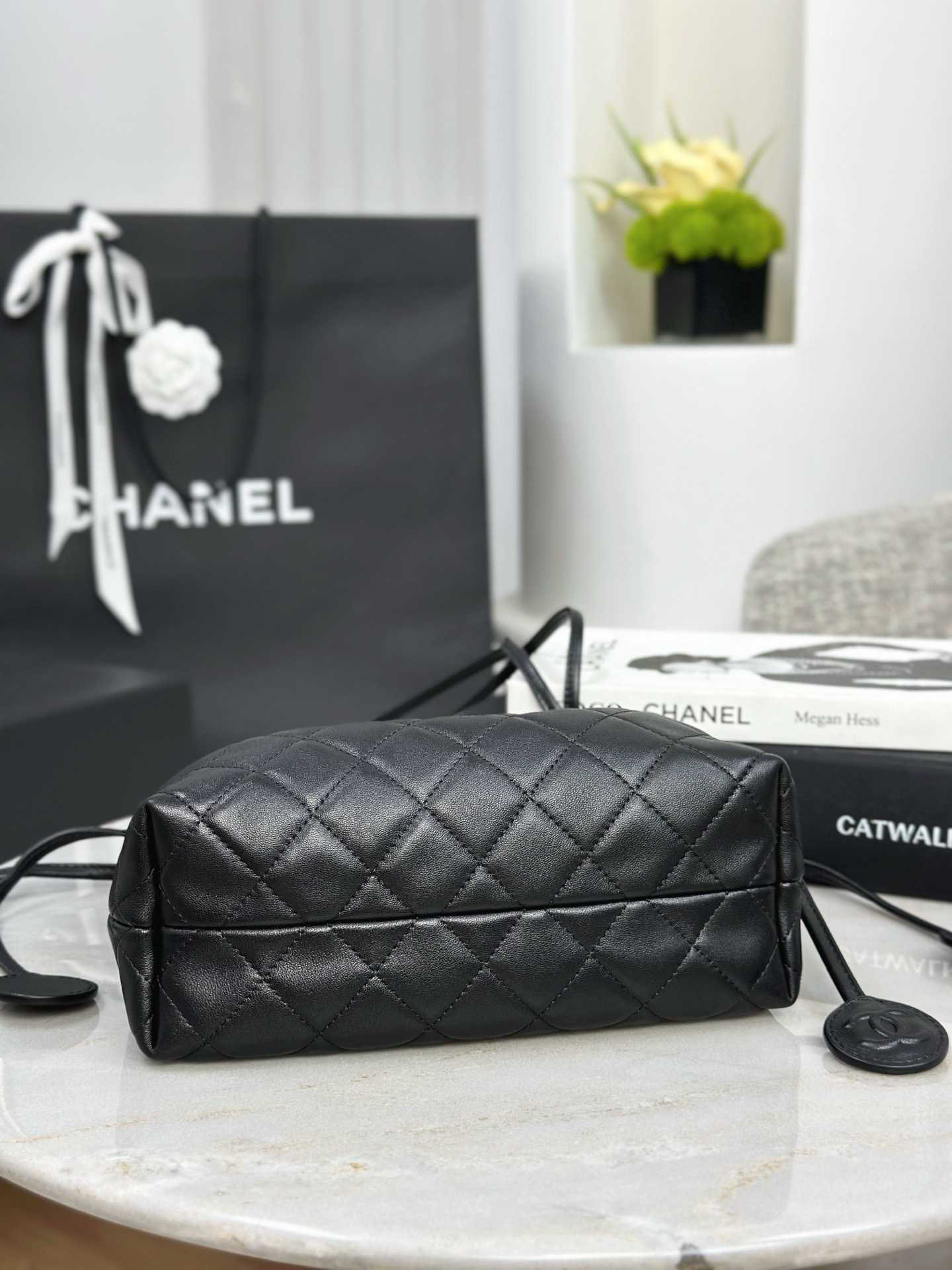 CHANEL Clutch with leather strap - image 4