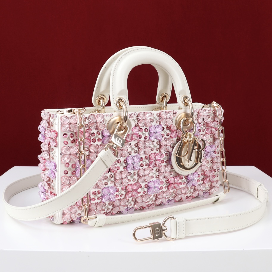 DIOR Lady D-joy Embroidered flowers embroidery in Calfskin - image 4