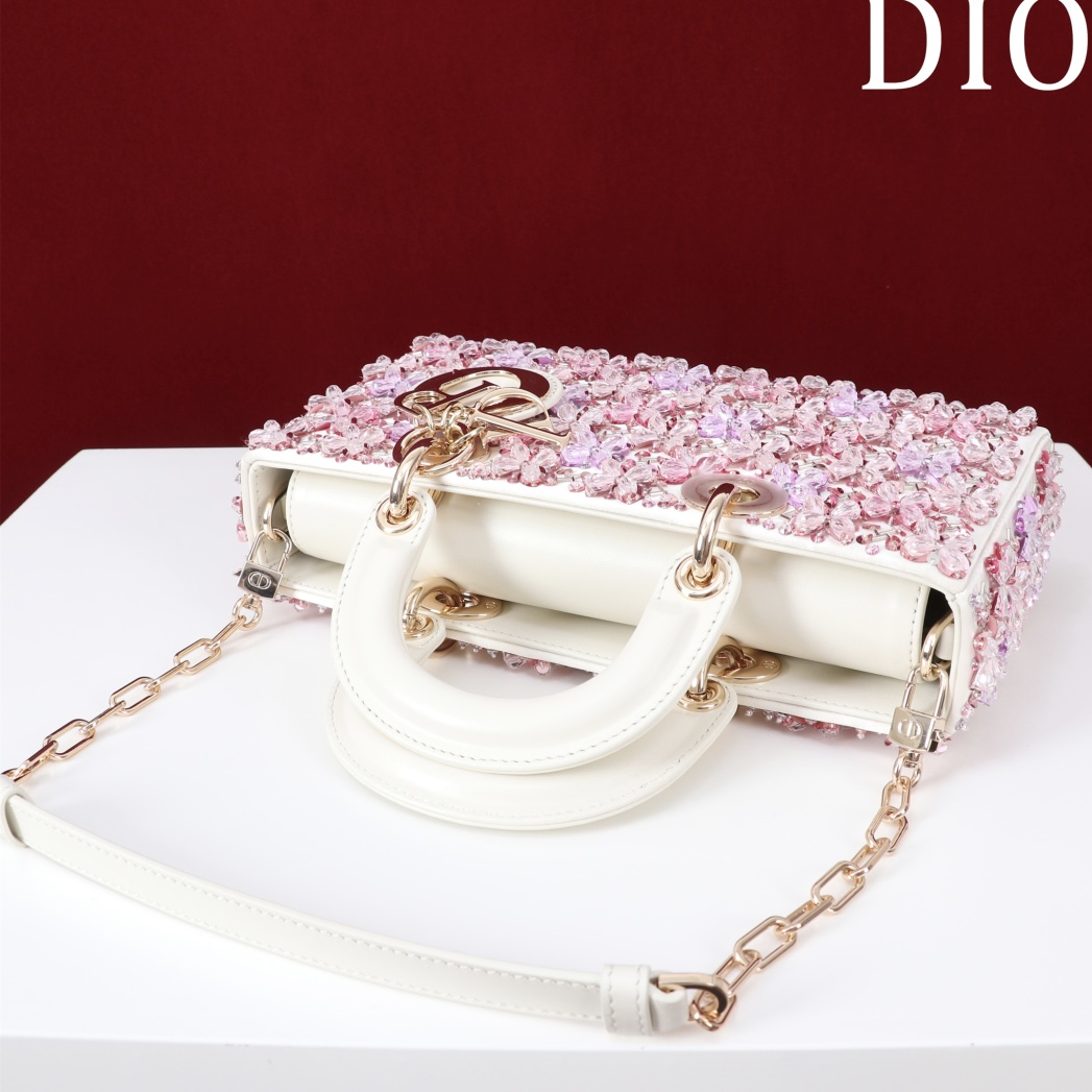 DIOR Lady D-joy Embroidered flowers embroidery in Calfskin - image 5