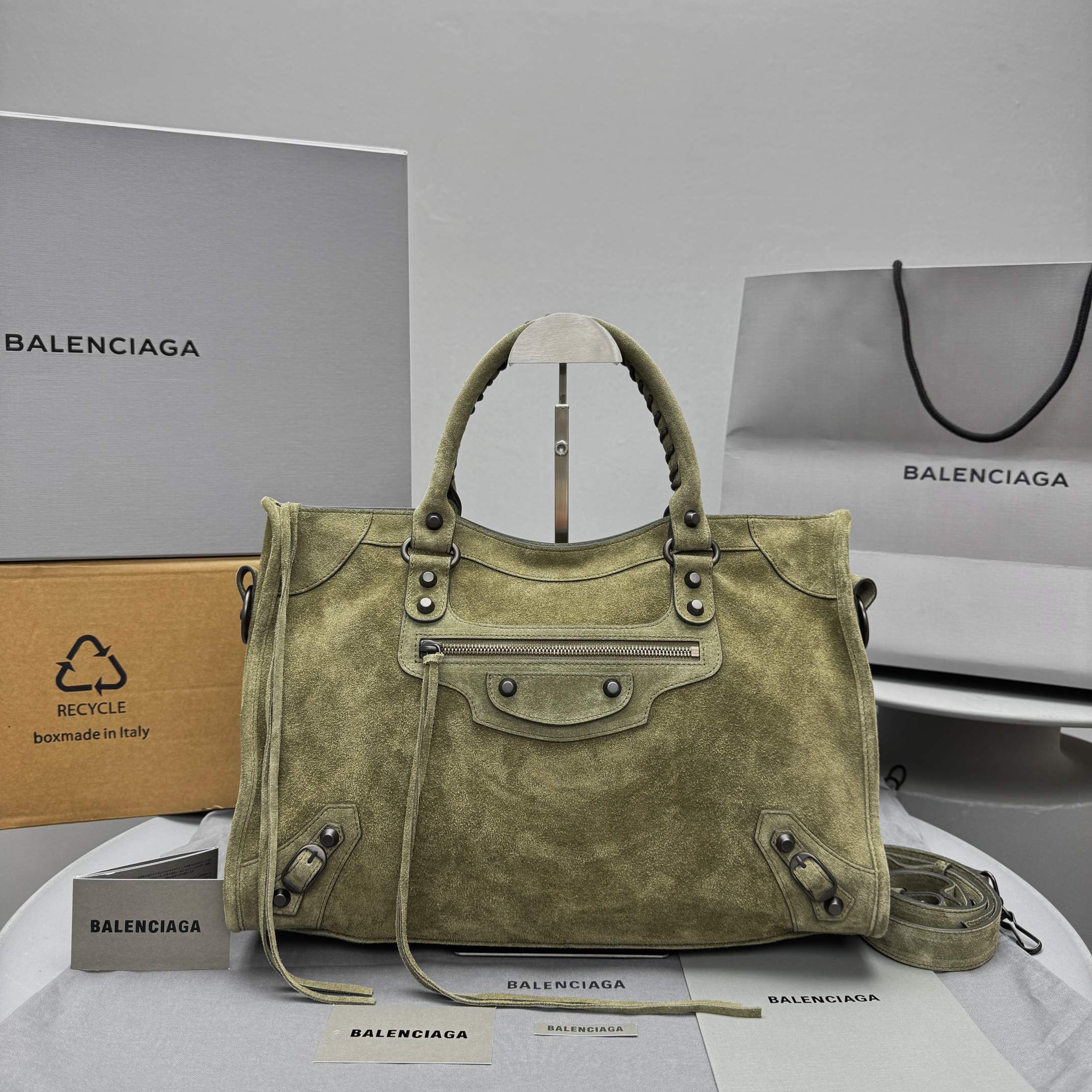 BALENCIAGA Women's Le City Bag - image 2