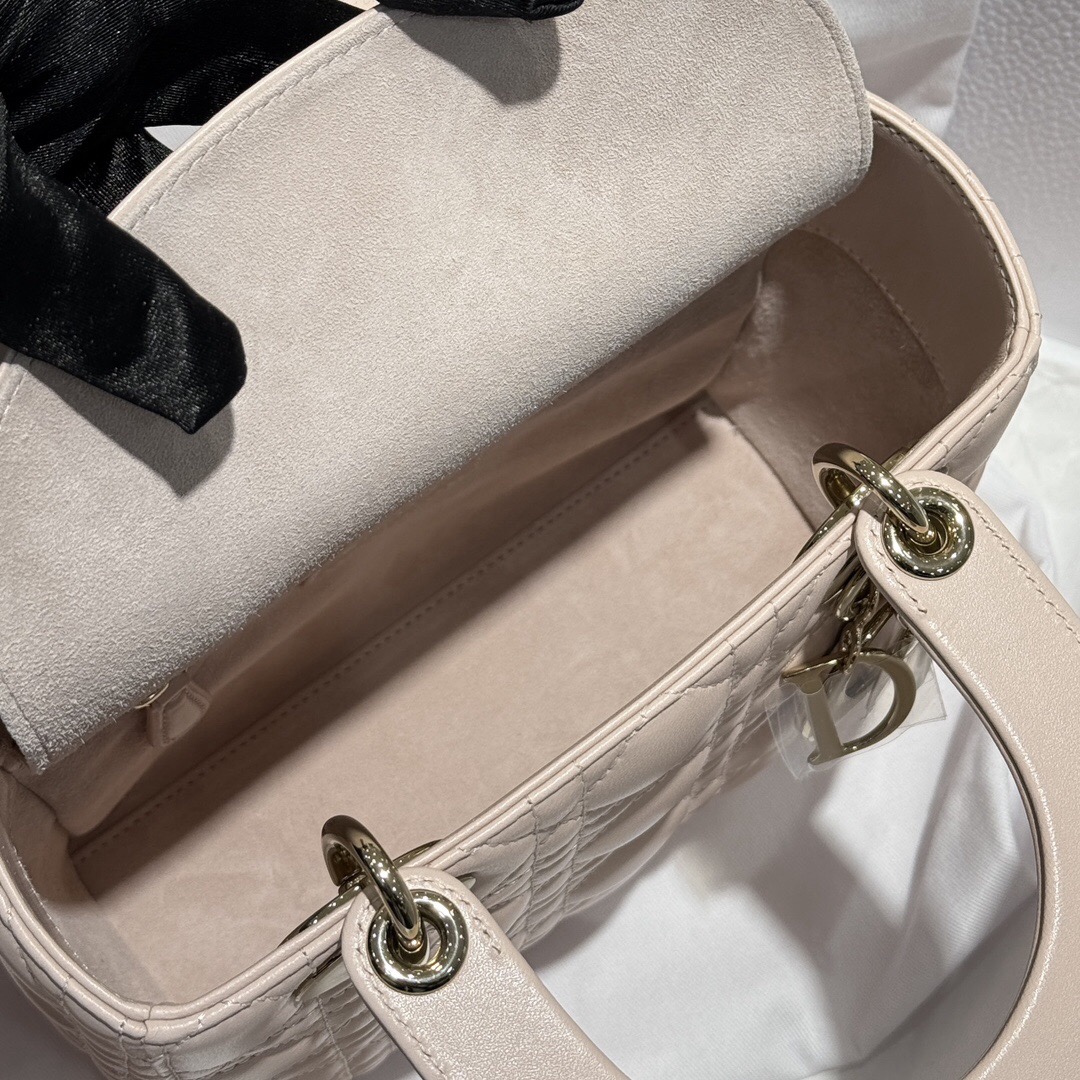 Small Lady Dior Bag Cannage Lambskin - image 6