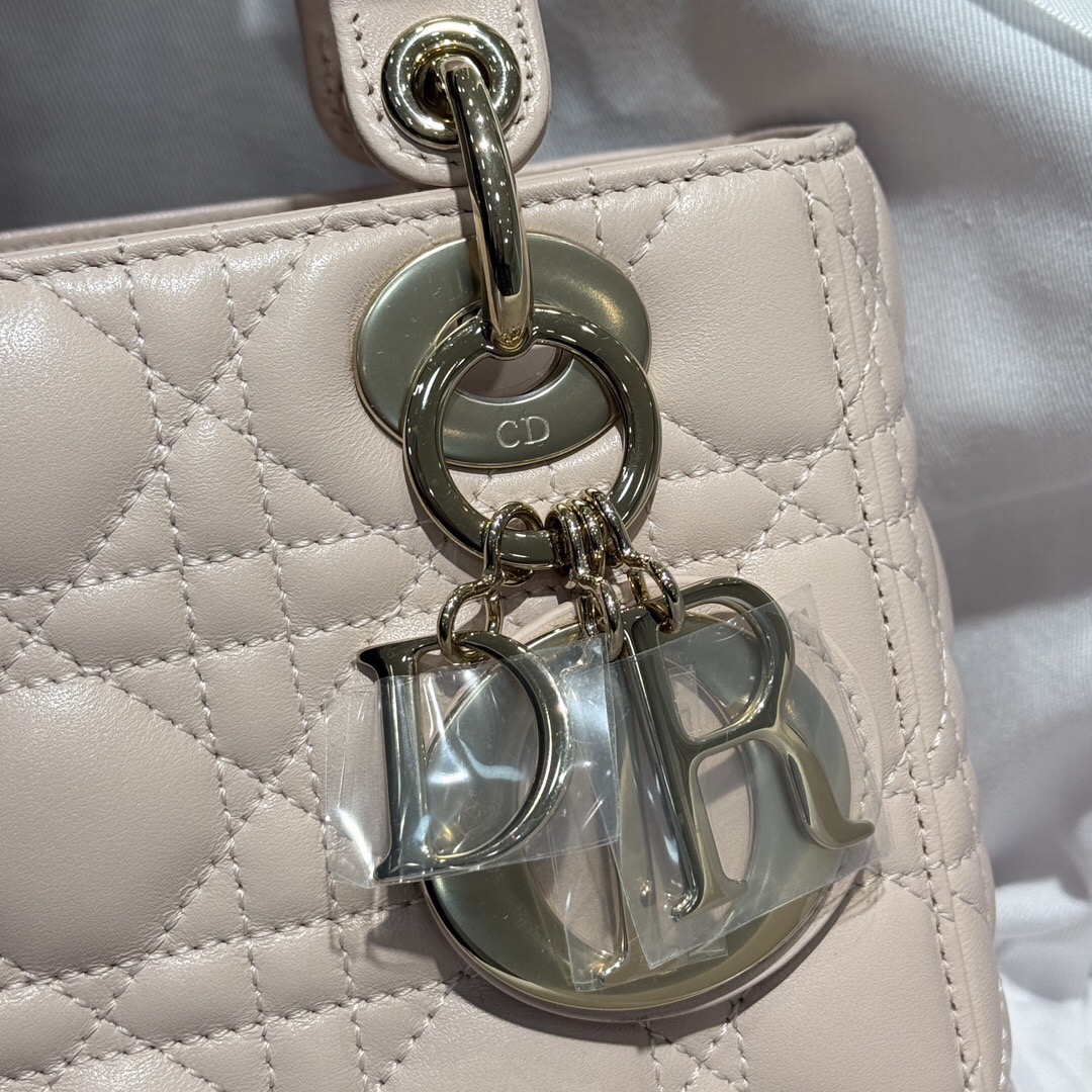 Small Lady Dior Bag Cannage Lambskin - image 8
