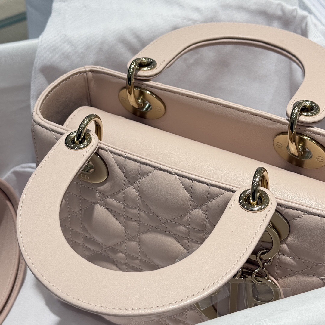 Small Lady Dior Bag Cannage Lambskin - image 9