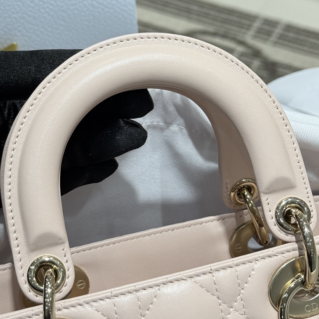 Small Lady Dior Bag Cannage Lambskin - image 7